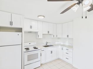 One and two bedroom spacious units, La Mesa, CA 91941