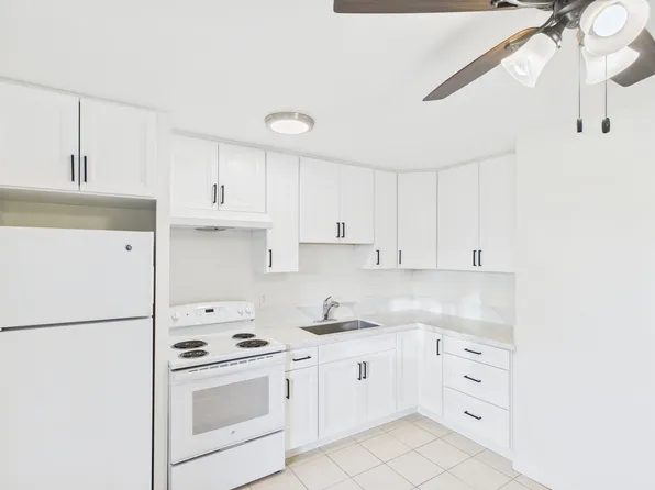 One and two bedroom spacious units