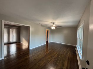 304 Lone Oak St, Henderson, TX 75654