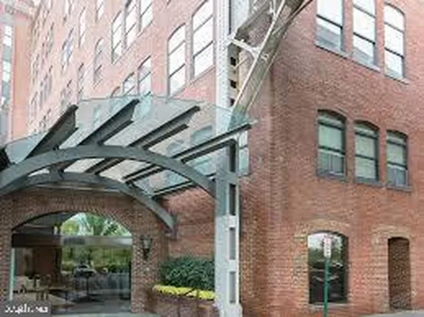 3299 K St NW APT 304, Washington, DC 20007