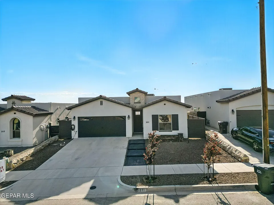 221 Epsom Dr