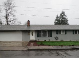 1175 S 7th St, Cottage Grove, OR 97424