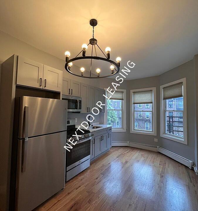 1st image of 17 Madison Ave #2M