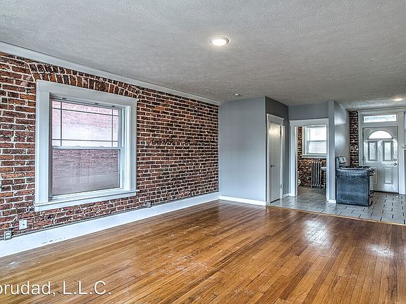 4th image of 317 S 27th Ave APT 05