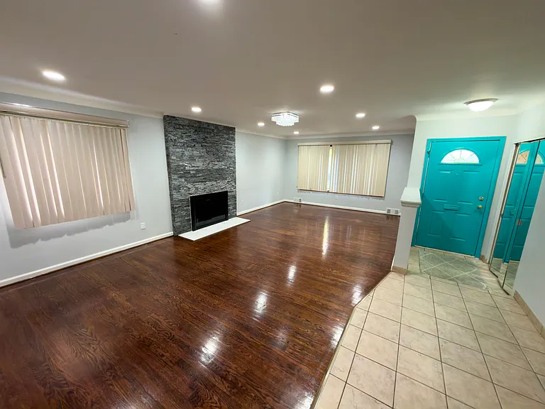 21233 Fairview Dr — Photo 6