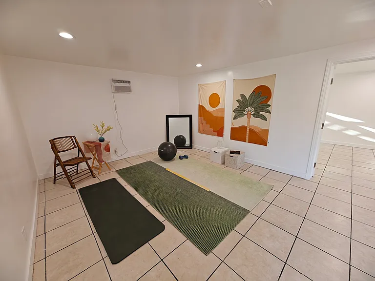 4620 Zane St — Photo 28