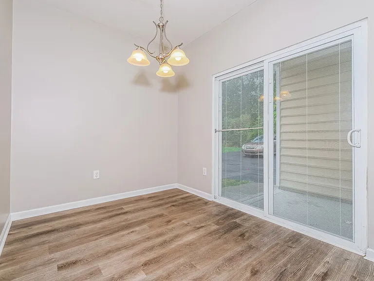 6137 Prairiefire Ave — Photo 7