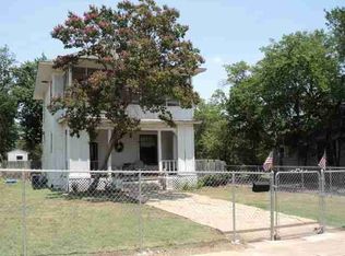 701 N 16th St, Waco, TX 76707