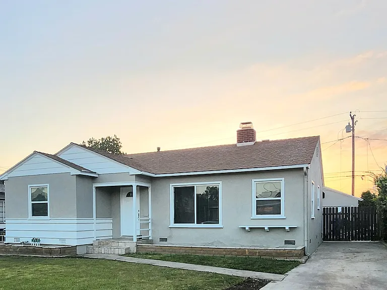 9345 Firebird Ave — Photo 3