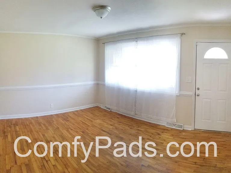 536 Sunnyside St — Photo 9
