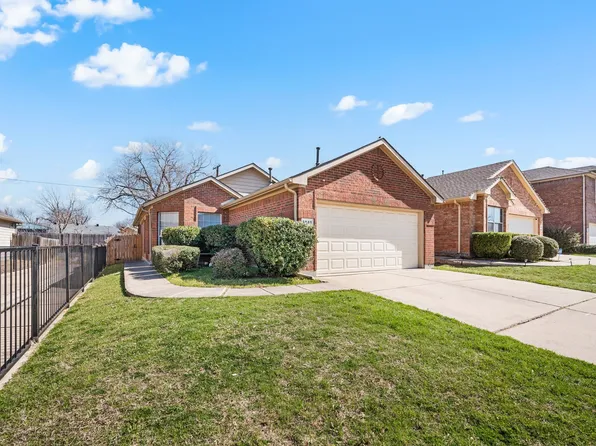 5948 Melanie Dr, Fort Worth, TX 76131