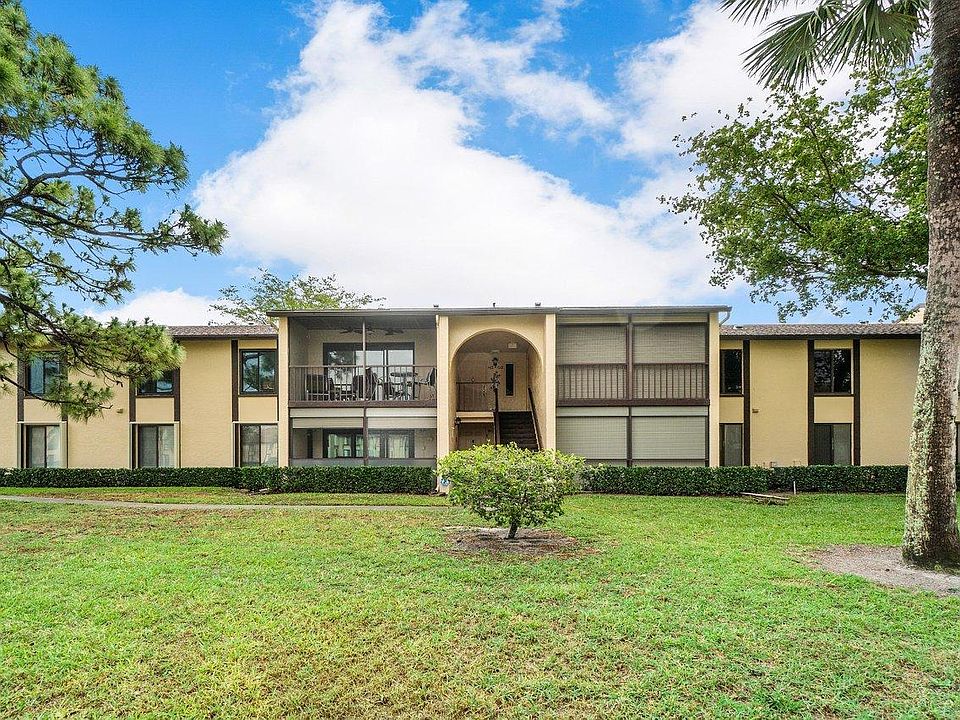 1st image of 815 Sky Pine Way APT H2