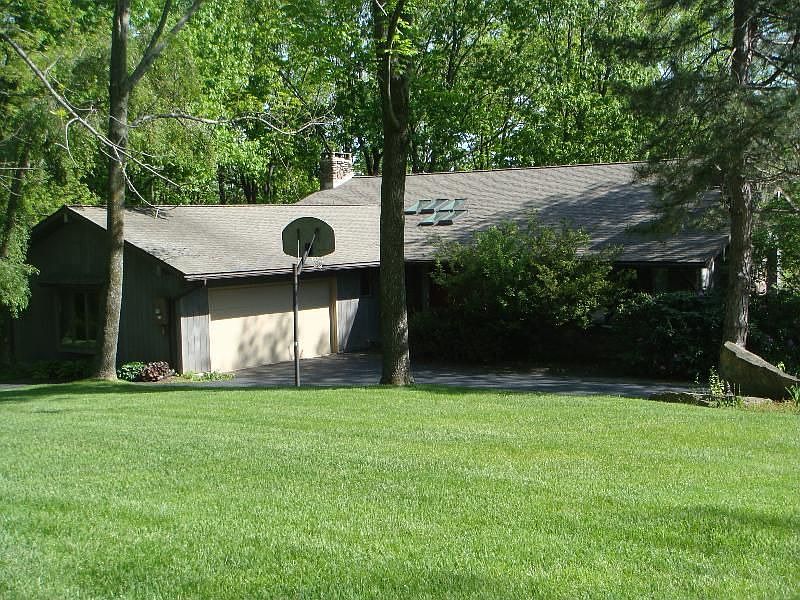 2nd image of 416 Northern Spy Rd