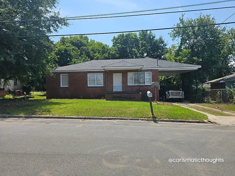 784 Villa Crest Ave — Photo 1