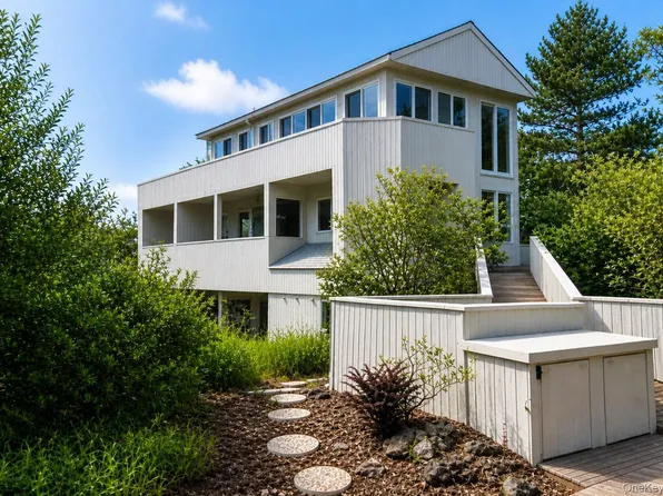 216 Broadway, Saltaire, NY 11706