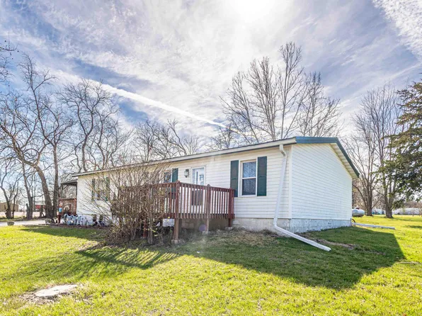 11370 E Zaring Rd, Columbia, MO 65202