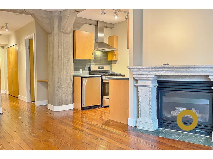 1216 Homer St #1A photo 1