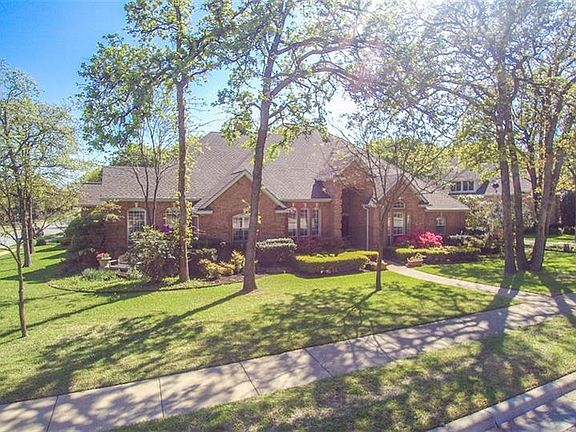 2nd image of 2901 Knight Ct