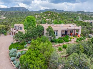 8 Tesuque Vis, Santa Fe, NM 87506