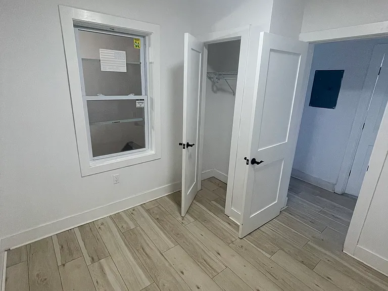 2385 Washington St #4 — Photo 13