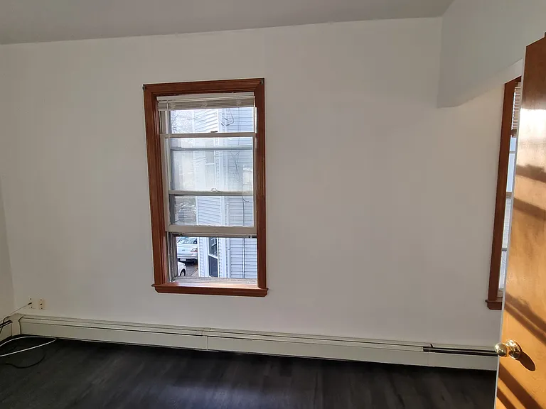 25 Magee St #2 — Photo 5