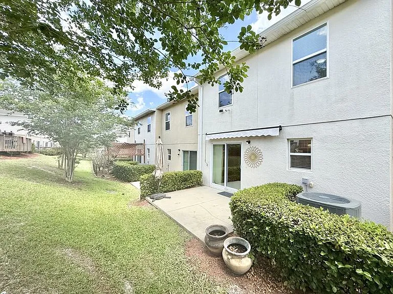 3824 Exeter Ln #1 — Photo 67