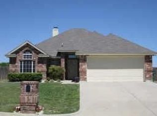 408 Madison Pl, Ponder, TX 76259