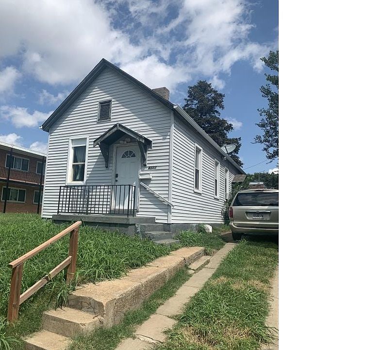 4327 Chippewa St Saint Louis MO 63116 Zillow