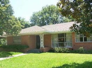 2426 Mockingbird Ln, Garland, TX 75042