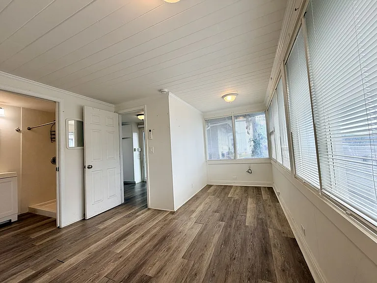 2013 Kakela Dr — Photo 18
