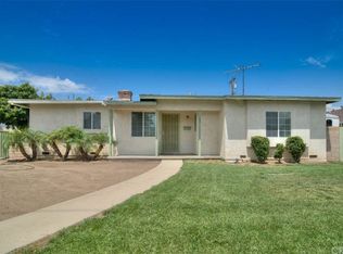 147 E Cypress St, Covina, CA 91723