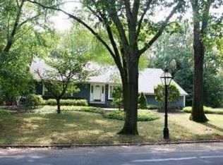 61 Harrowgate Dr, Cherry Hill, NJ 08003