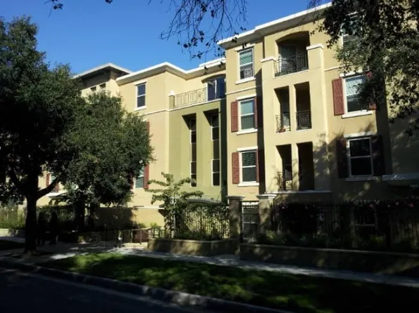 128 N Oak Knoll Ave Unit 203, Pasadena, CA 91101