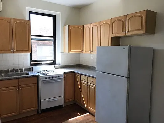 Rented by Village Living Realty | media 4