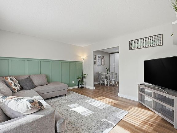 5th image of 3802 Ravens Glen Dr