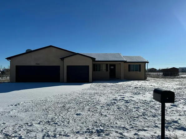 946 E Walden Dr, Pueblo West, CO 81007