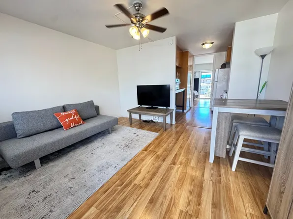 1516 Ward Ave #403, Honolulu, HI 96813
