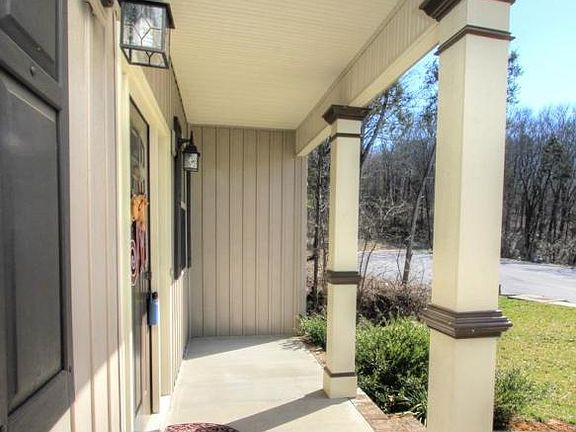 2nd image of 265 Canary Cir #239