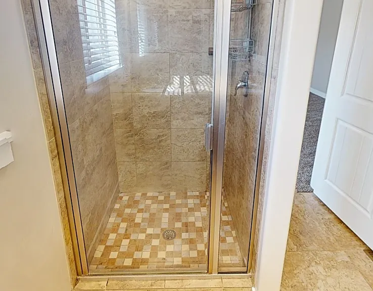 246 E Bridgewater Ln — Photo 10