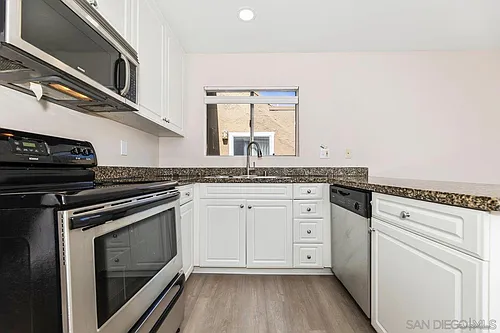 17099 W Bernardo Dr W #204 Photo 1 17099 W Bernardo Dr W #204 Photo 1