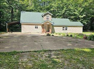 157 Forest Trl, Leroy, MI 49655