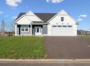 354 Bluebill St, Baldwin, WI 54002