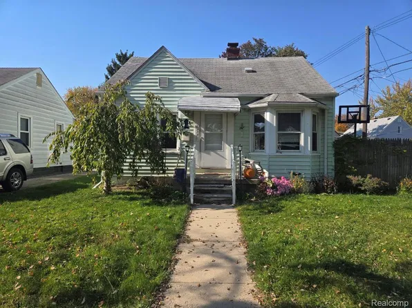6570 Ziegler St, Taylor, MI 48180