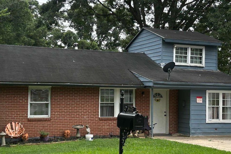 1st image of 5405 Lee Cir