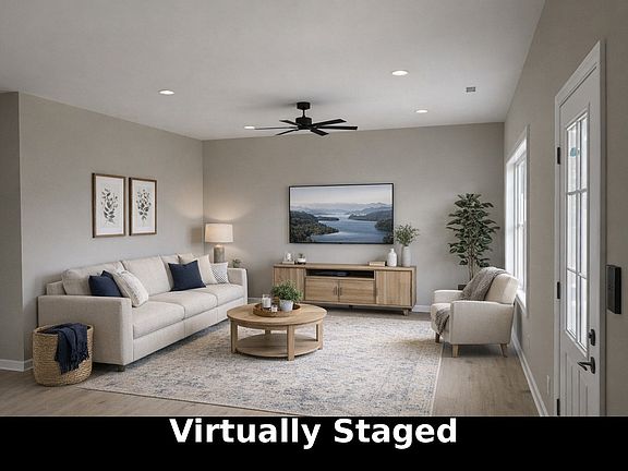 4th image of 402 N 3rd St