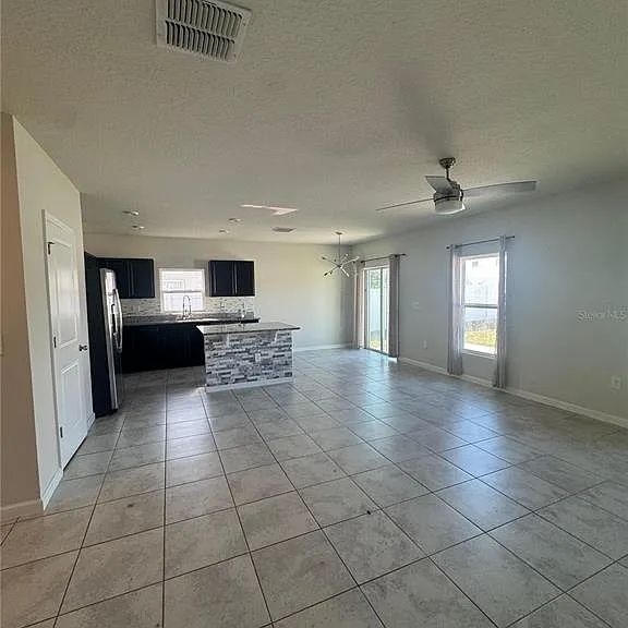 1666 Ambar Ct — Photo 9