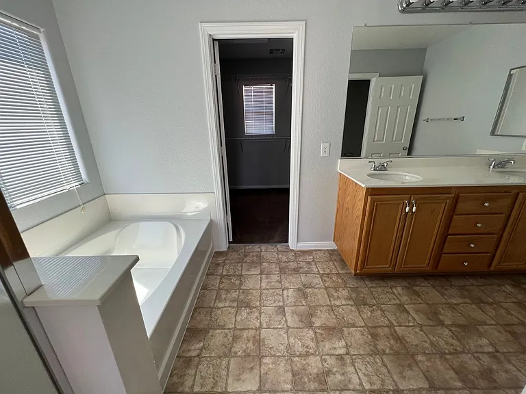 5604 Rocky Ravine Ave — Photo 26