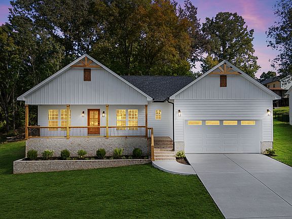 2nd image of 3625 Calfee Ln SE