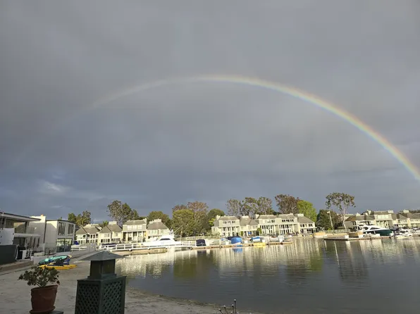 (undisclosed Address), Huntington Beach, CA 92649