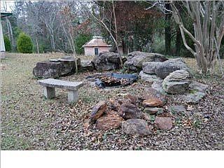 2nd image of 11256 Jennings Ln